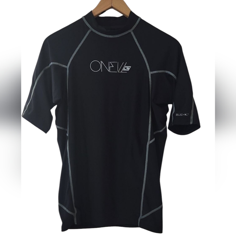 O'Neill Youths Unisex Basic Skins Crew Rash guard Shirt. Size Youth XL